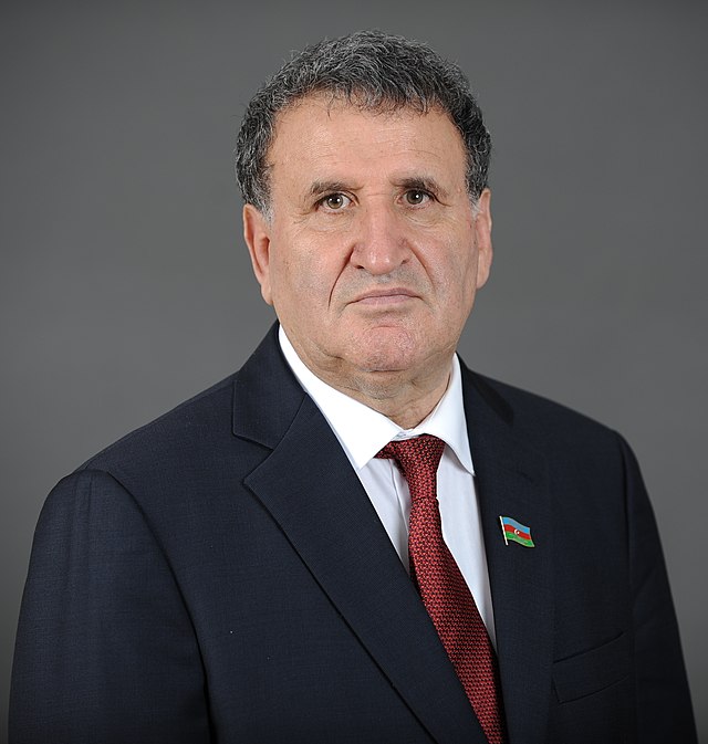 AMEA-nın prezidenti akademik İsa Həbibbəylinin 28 May – Müst...