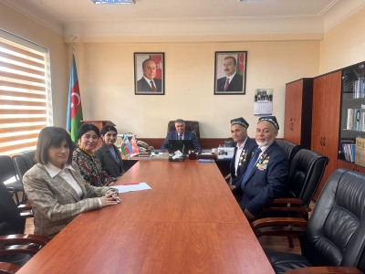 Özbəkistanlı alimlərlə görüş: dilçilik əlaqələri yeni istiqa...