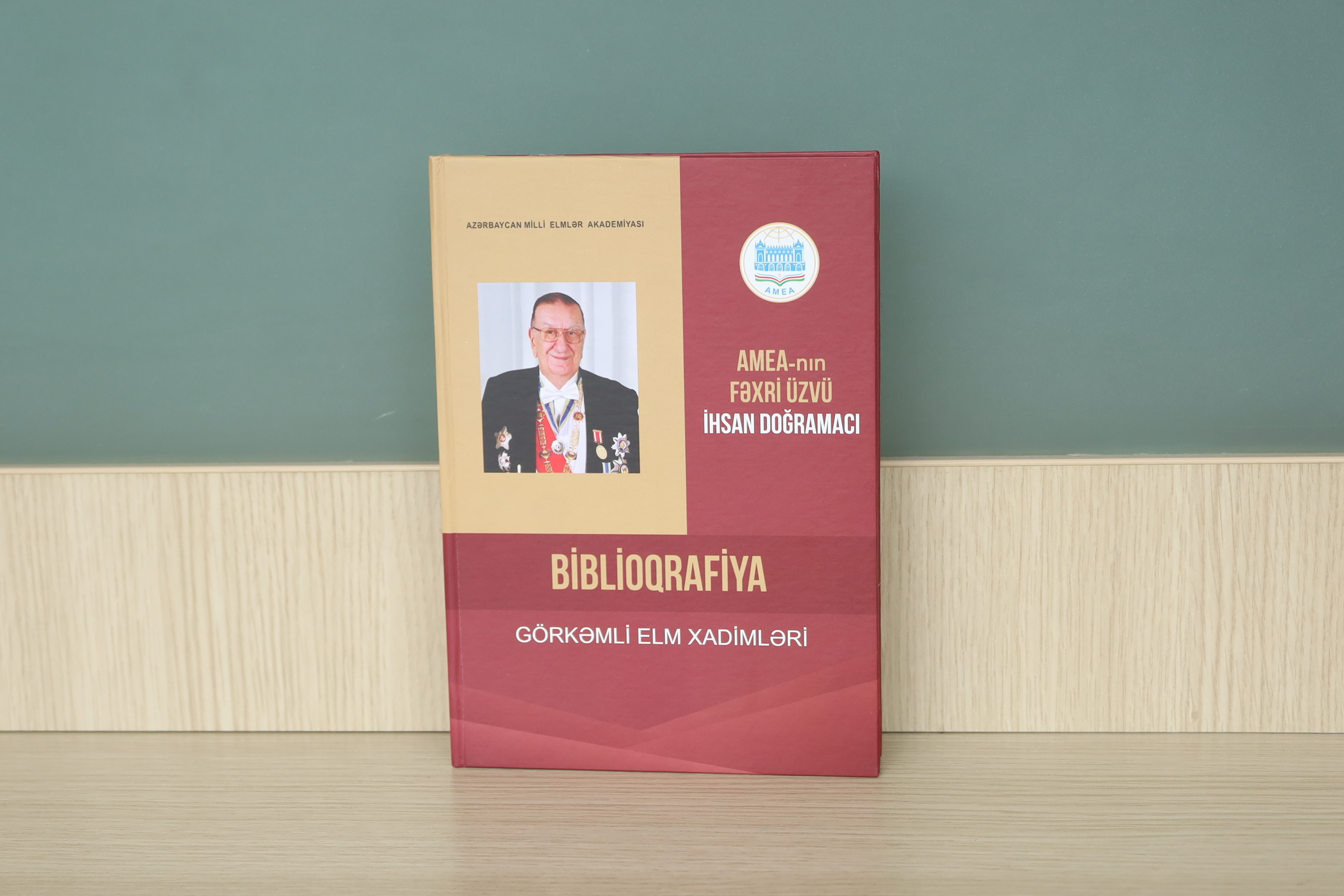 Türk dünyasının görkəmli alimi, professor İhsan Doğramacının...